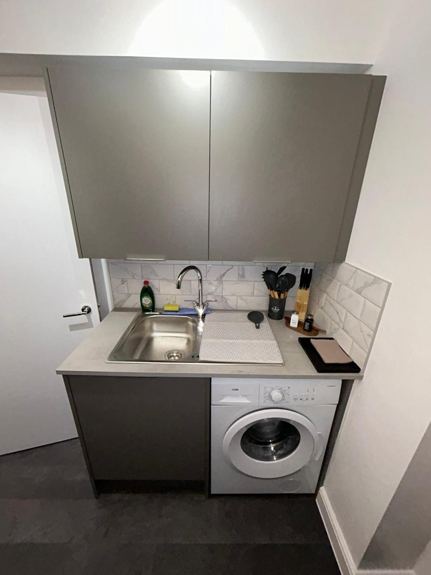 Brand New Modern Apartments Steps From Gloucester Quays Eksteriør billede