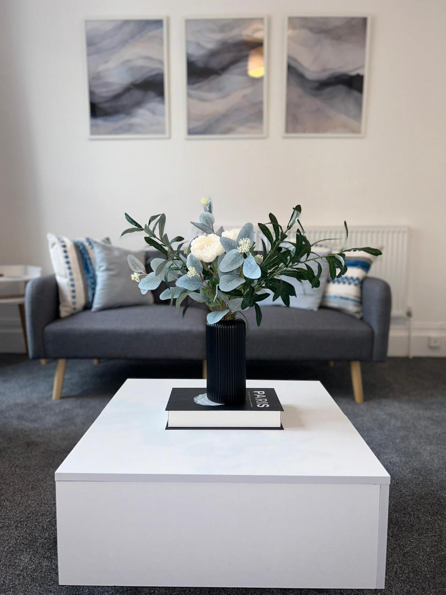 Brand New Modern Apartments Steps From Gloucester Quays Eksteriør billede